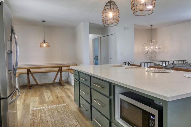 8112 N Shore Trail N, Forest Lake, MN 55025