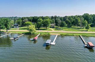 8112 N Shore Trail N, Forest Lake, MN 55025