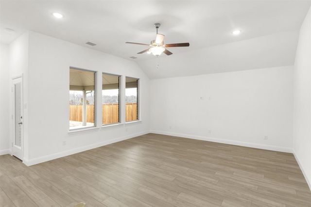 3821 Maize Avenue, Heartland, TX 75114