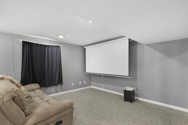 5 Yorktown Circle, Madison, WI 53711