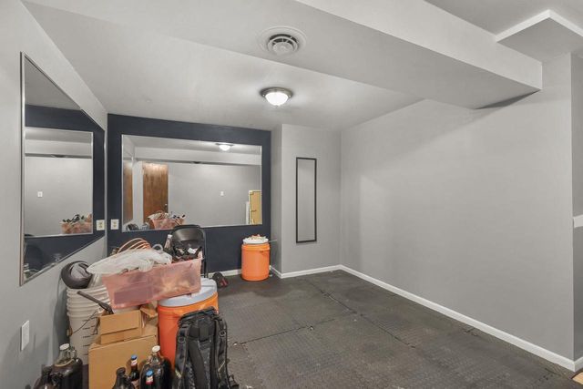 5 Yorktown Circle, Madison, WI 53711