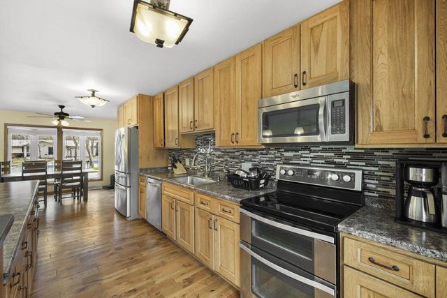 5 Yorktown Circle, Madison, WI 53711