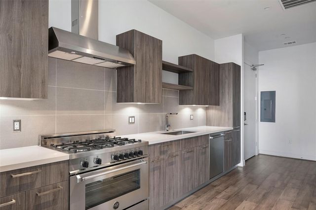 1211 Caroline Street 1102, Houston, TX 77002