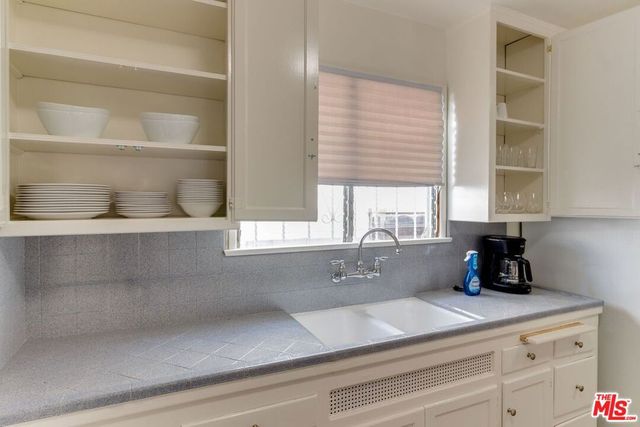4360 Mclaughlin Avenue, Los Angeles, CA 90066