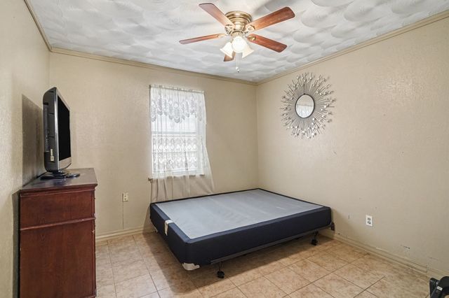 6620 Atha Drive, Dallas, TX 75217