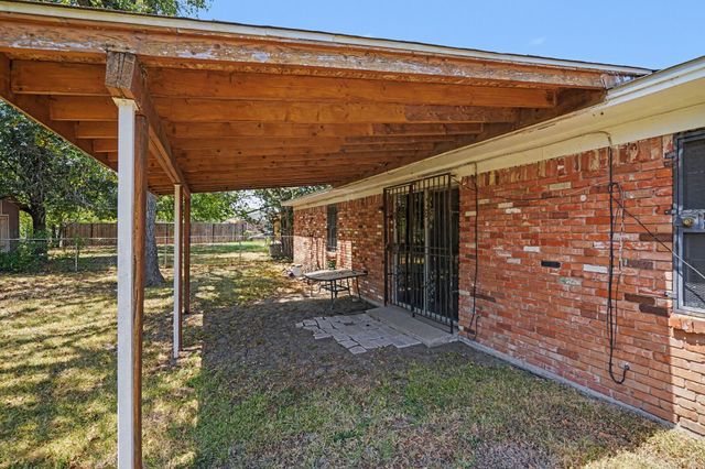 6620 Atha Drive, Dallas, TX 75217