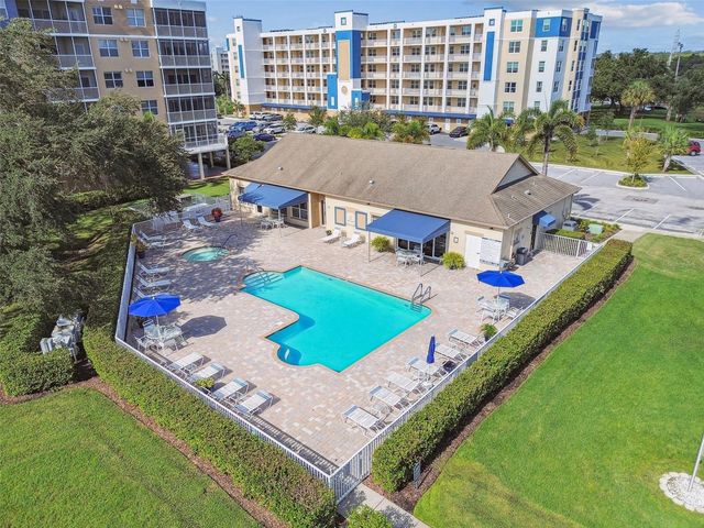 960 STARKEY ROAD 3501, Largo, FL 33771