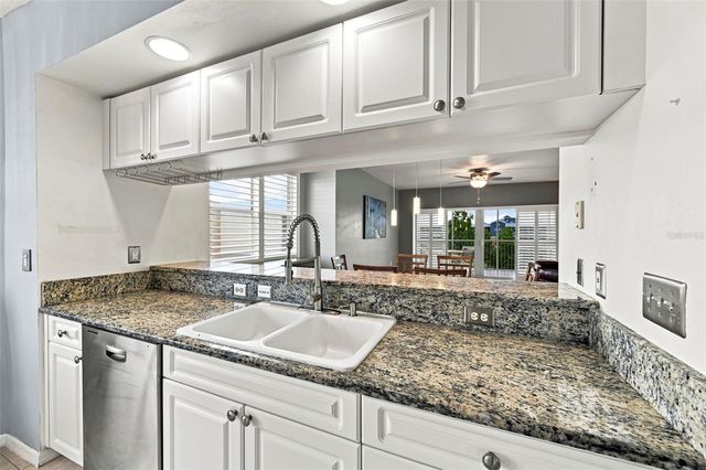 960 STARKEY ROAD 3501, Largo, FL 33771