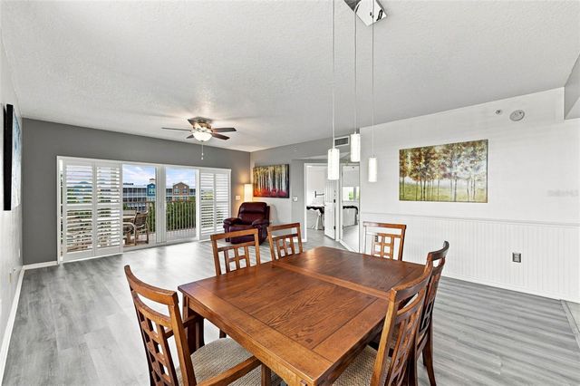 960 STARKEY ROAD 3501, Largo, FL 33771
