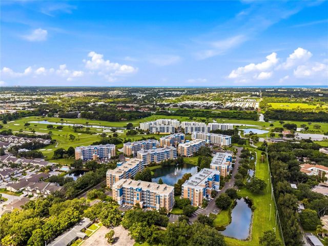 960 STARKEY ROAD 3501, Largo, FL 33771