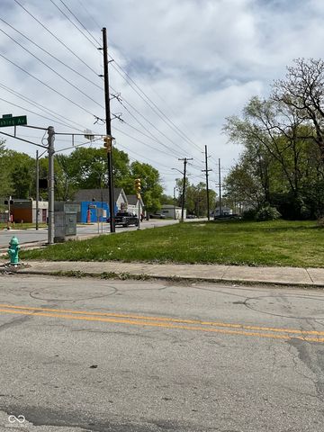 2239 W 10th Street, Indianapolis, IN 46222