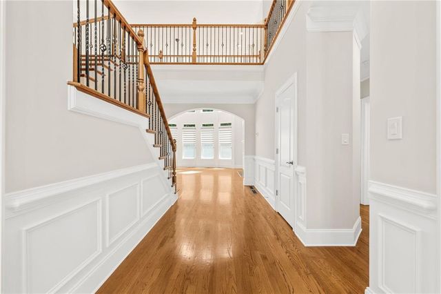 2122 Hunters Green Drive, Lawrenceville, GA 30043