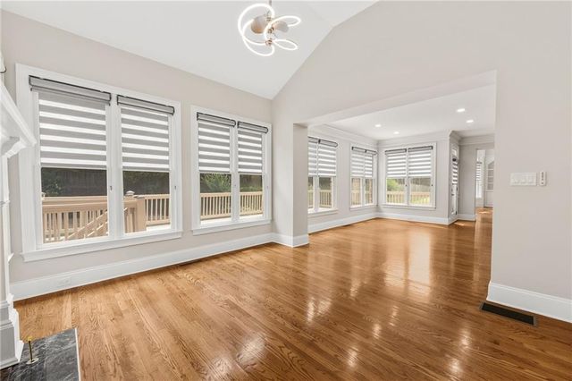 2122 Hunters Green Drive, Lawrenceville, GA 30043