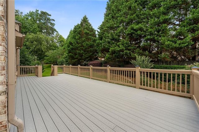 2122 Hunters Green Drive, Lawrenceville, GA 30043