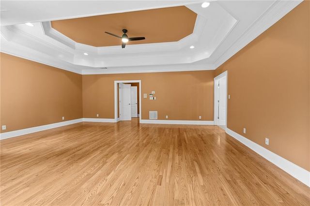 2122 Hunters Green Drive, Lawrenceville, GA 30043