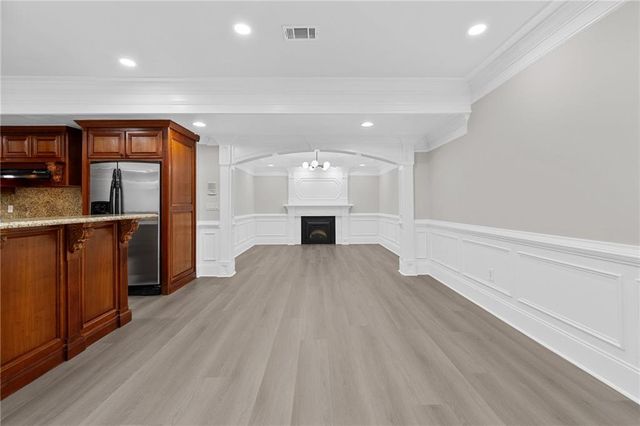 2122 Hunters Green Drive, Lawrenceville, GA 30043