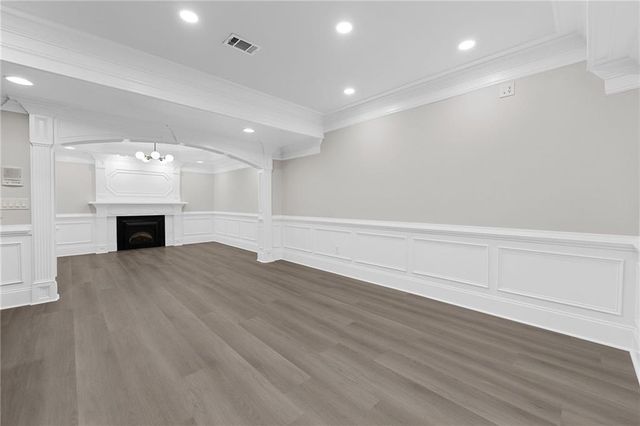 2122 Hunters Green Drive, Lawrenceville, GA 30043
