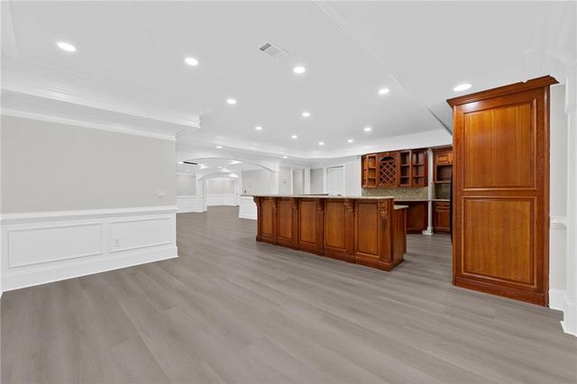 2122 Hunters Green Drive, Lawrenceville, GA 30043