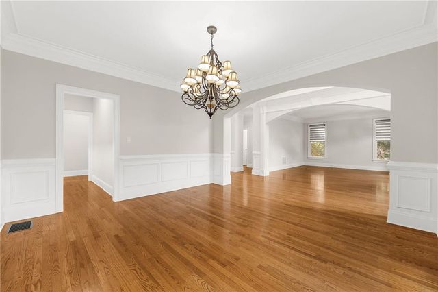2122 Hunters Green Drive, Lawrenceville, GA 30043