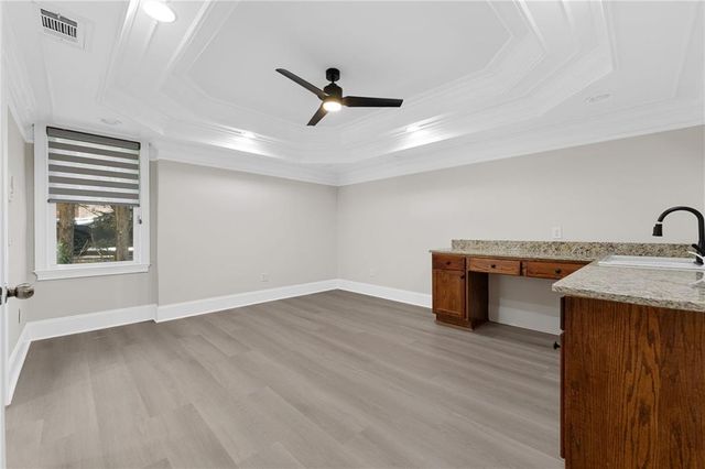 2122 Hunters Green Drive, Lawrenceville, GA 30043