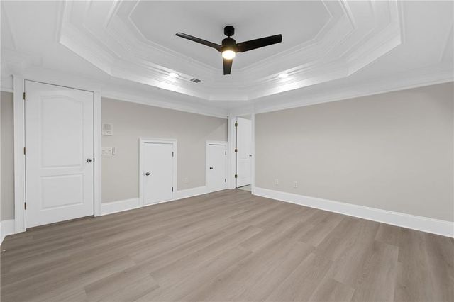 2122 Hunters Green Drive, Lawrenceville, GA 30043