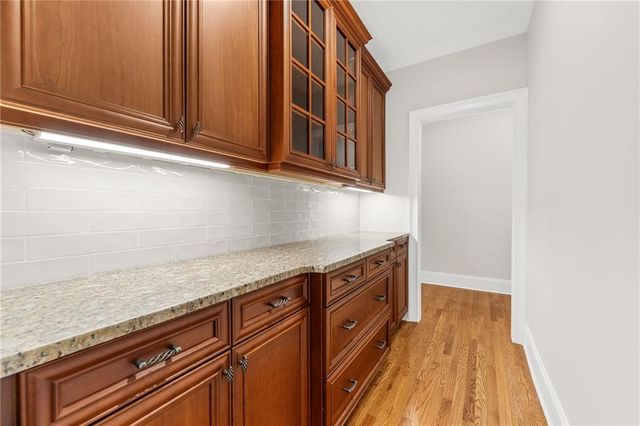 2122 Hunters Green Drive, Lawrenceville, GA 30043