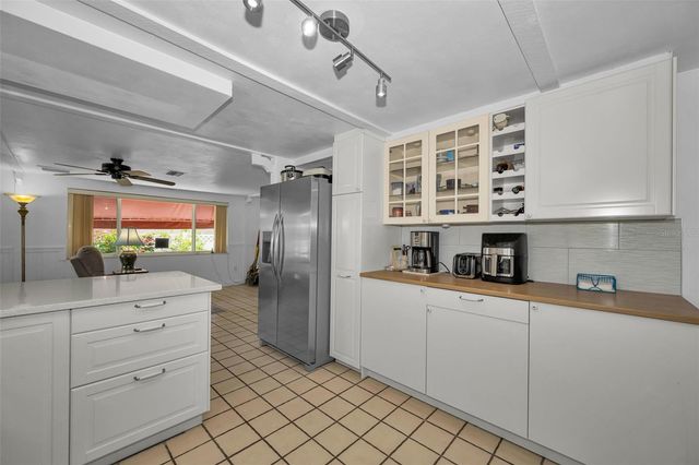 3325 HONEYMOON LANE, Holiday, FL 34691