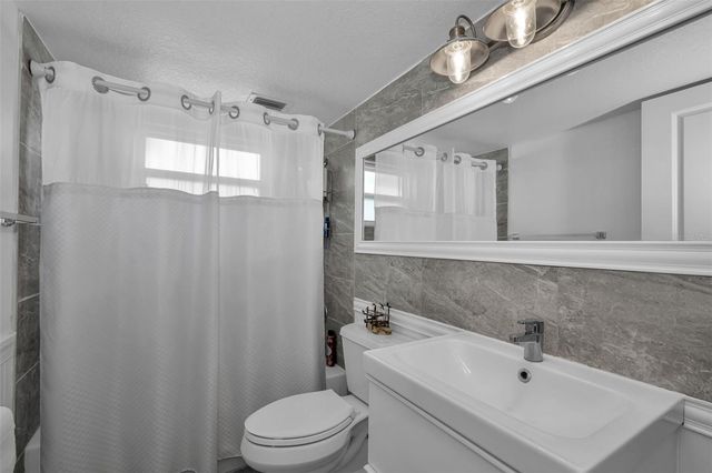 3325 HONEYMOON LANE, Holiday, FL 34691