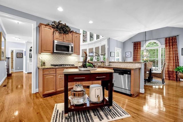 11000 Abbotts Station Drive, Duluth, GA 30097