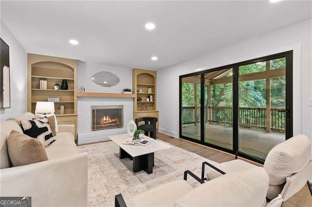 3010 Canton Hills Drive, Marietta, GA 30062