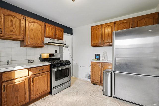 132 Walton Avenue, South Bend, IN 46619