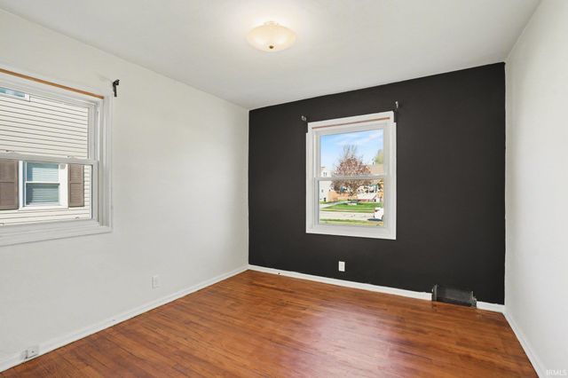132 Walton Avenue, South Bend, IN 46619