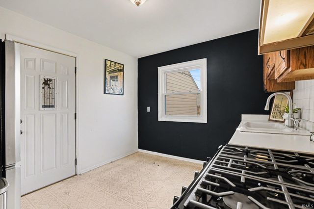 132 Walton Avenue, South Bend, IN 46619