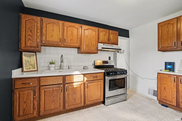 132 Walton Avenue, South Bend, IN 46619