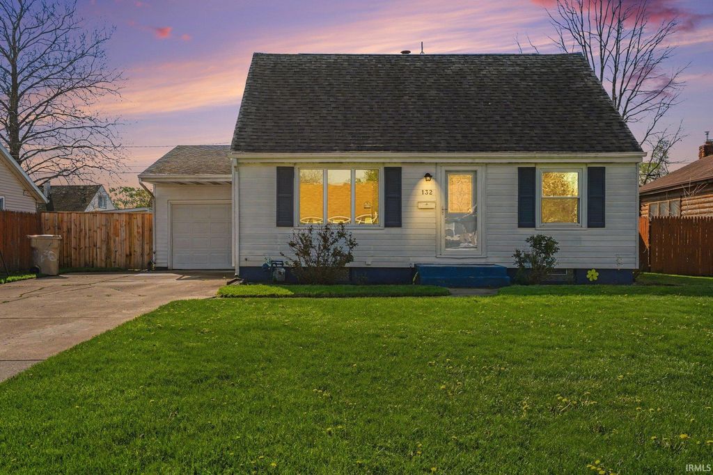 132 Walton Avenue, South Bend, IN 46619