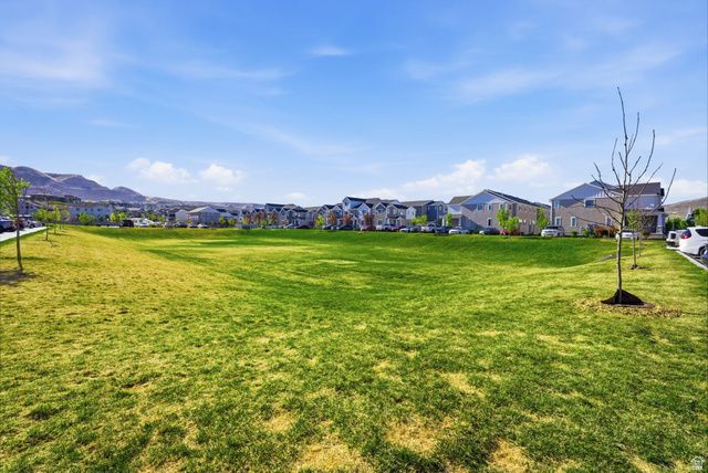 15136 S WILD HORSE WAY, Bluffdale, UT 84065