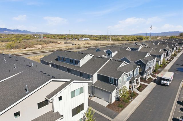15136 S WILD HORSE WAY, Bluffdale, UT 84065