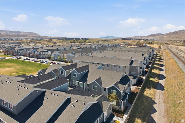 15136 S WILD HORSE WAY, Bluffdale, UT 84065