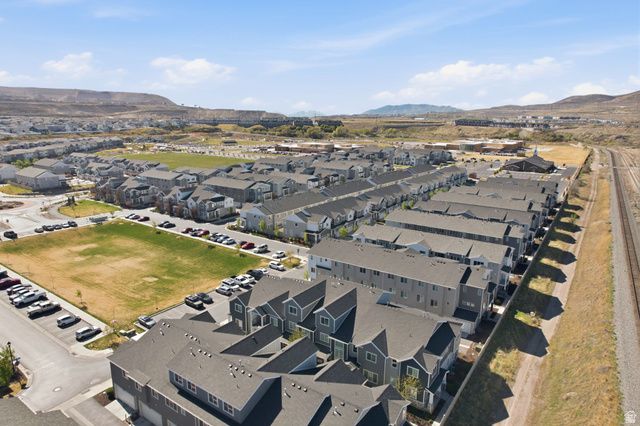 15136 S WILD HORSE WAY, Bluffdale, UT 84065