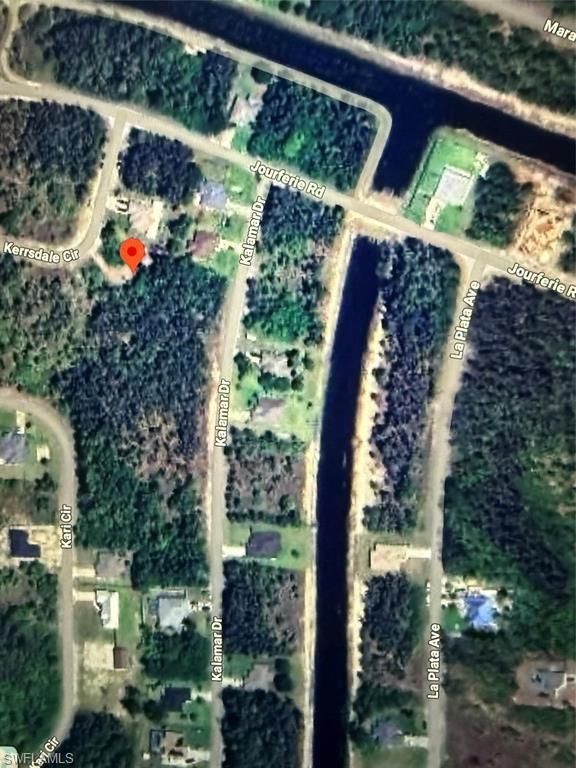 318 Kerrsdale CIR, LEHIGH ACRES, FL 33974 — exterior