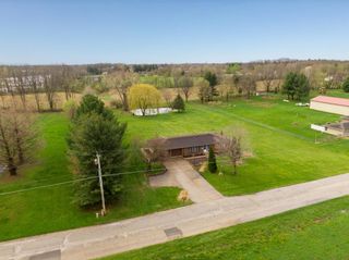 1835 W 300 N, La Porte, IN 46350