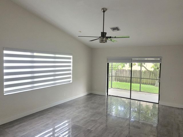 5460 HAWKES BLUFF Avenue, Davie, FL 33331