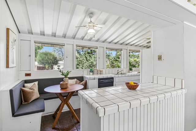 18570 Montpere Way, Saratoga, CA 95070