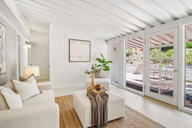 18570 Montpere Way, Saratoga, CA 95070