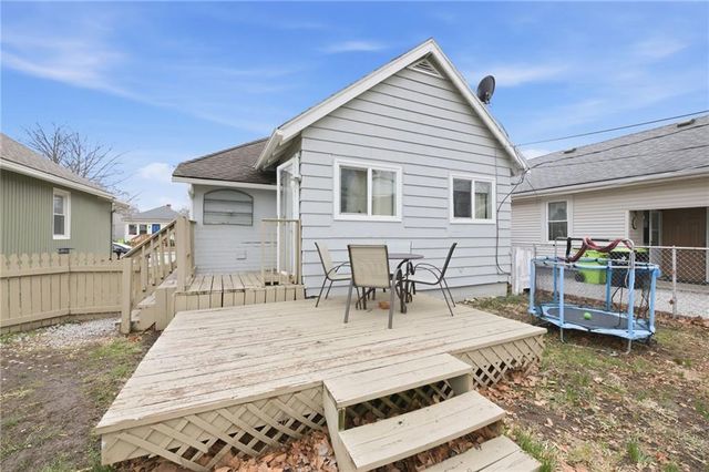 1210 E 23rd Avenue, North Kansas City, MO 64116