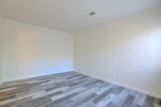 1777 Lee Loop NE, Rio Rancho, NM 87144