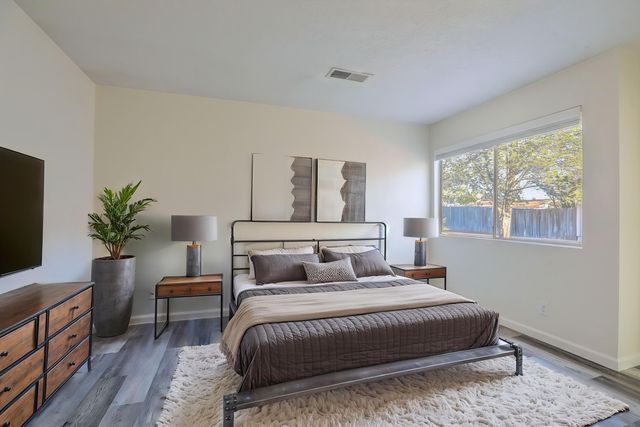 1777 Lee Loop NE, Rio Rancho, NM 87144