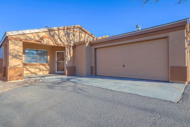 1777 Lee Loop NE, Rio Rancho, NM 87144