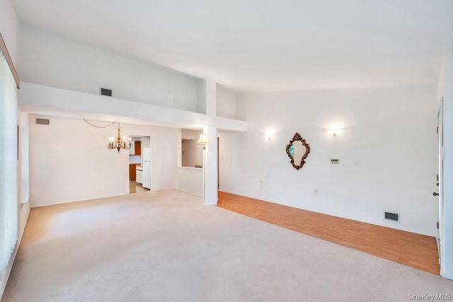 12 Baldwin Court, Ridge, NY 11961