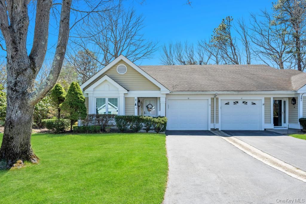 12 Baldwin Court, Ridge, NY 11961